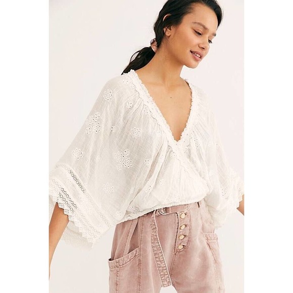 Free People Tops - NWT FREE PEOPLE Love Somebody Gauze Top